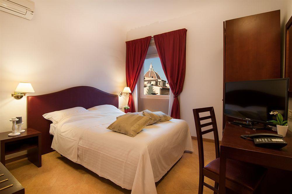 Hotel Cardinal Of Florence - Recommended For Ages 25 To 55 Экстерьер фото